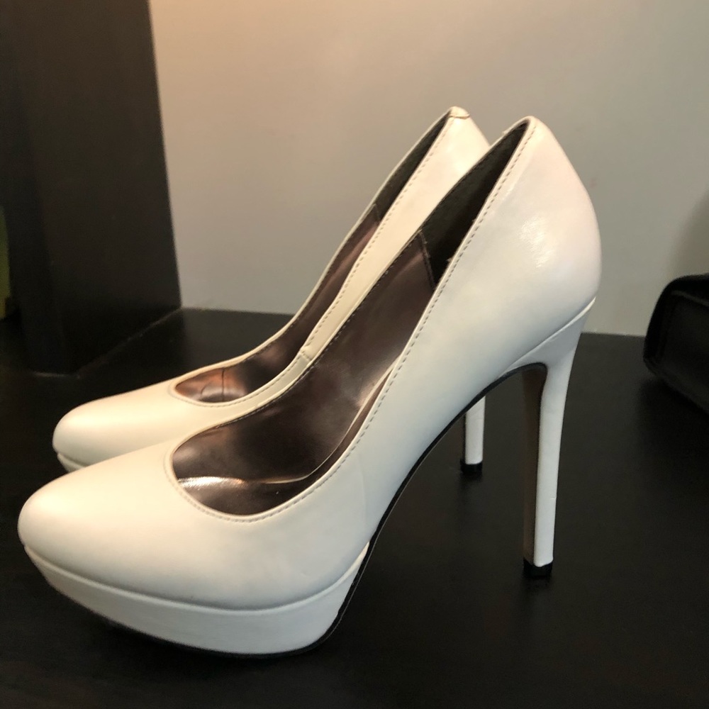 White Madden Girl Platform Heels Pumps